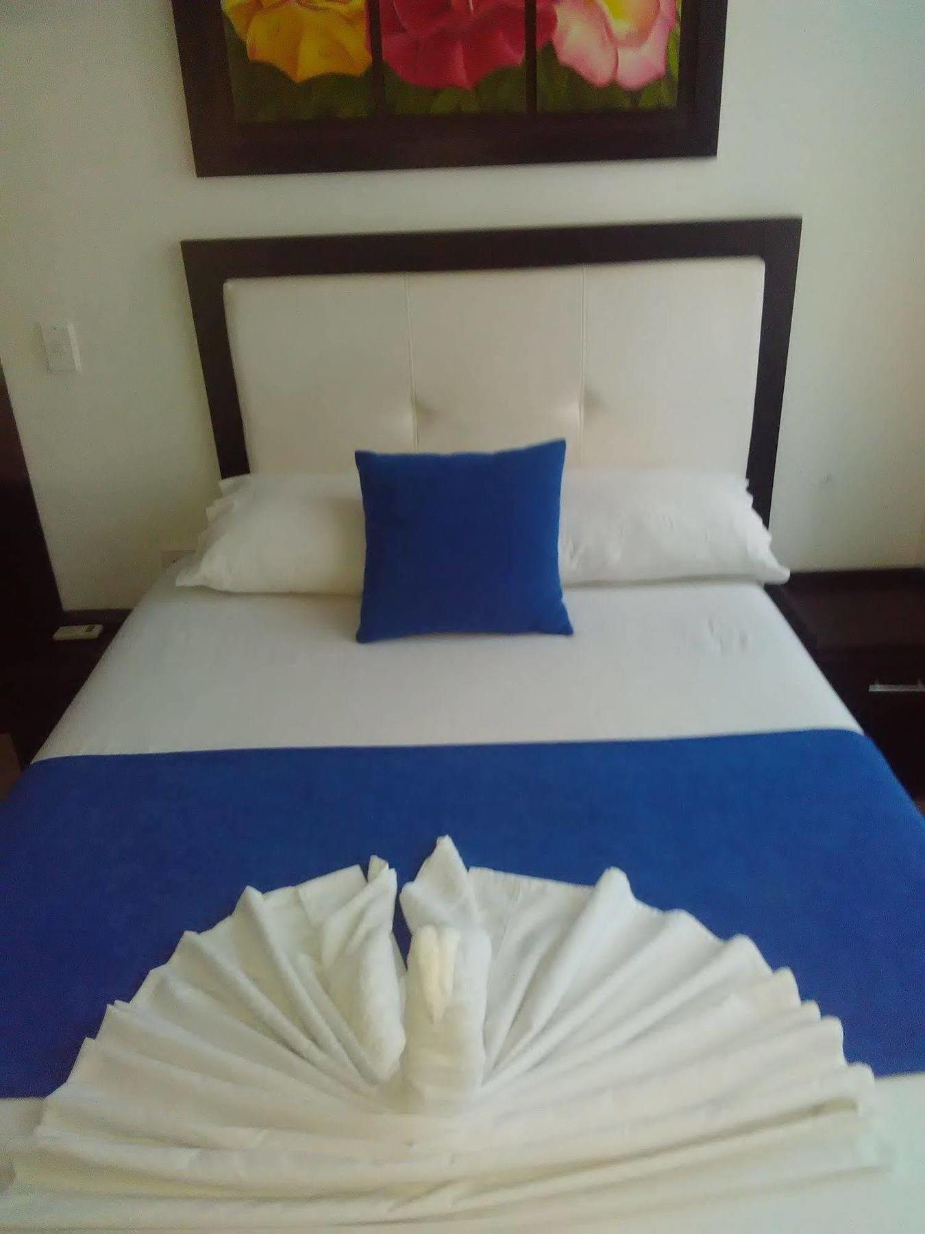 Hotel Azulejo Del Llano Йопал Екстериор снимка